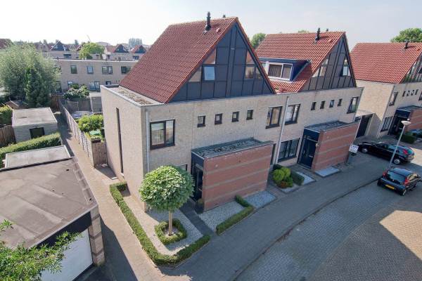 Woning Ranonkel 1 Tiel