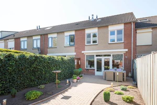 Woning Leeuwerik 90 Bunschoten-Spakenburg