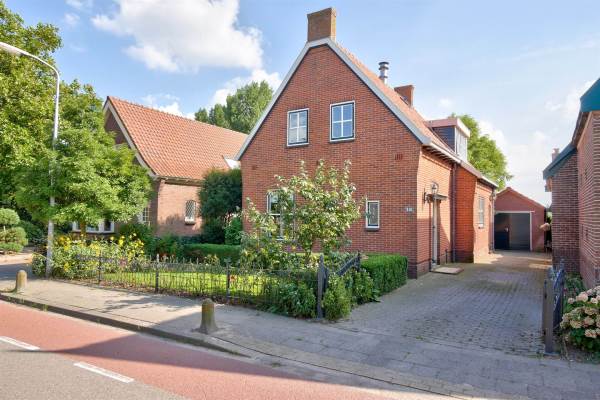 Woning Westeinde 246 Berkhout