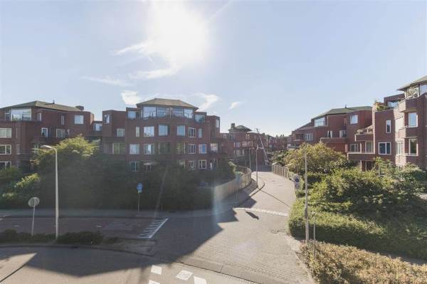 Woning Lemelerberg 177 Capelle aan den IJssel
