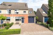 Woning Waardenburg 95 Hillegom
