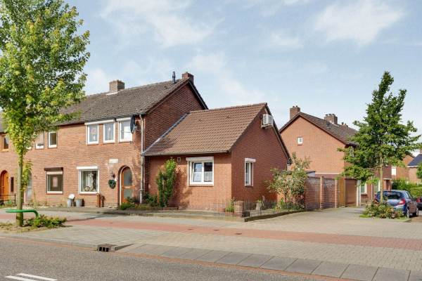 Woning Bredeweg 376 Roermond