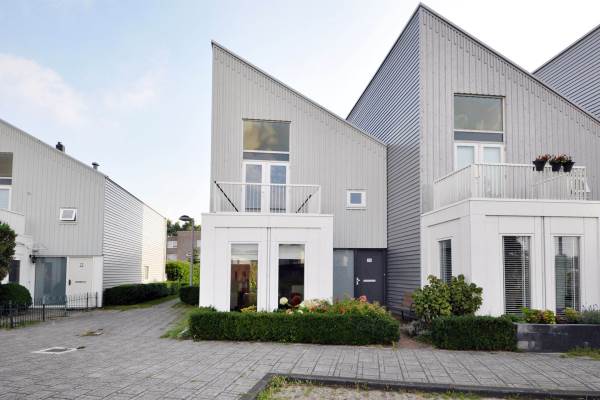 Woning Ruisvoornvijver 15 Den Haag