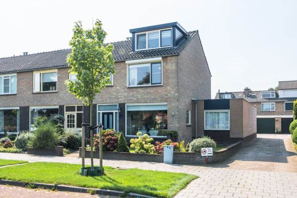Woning Ahornlaan 13 Nijkerk