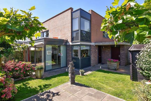 Woning Stepelerveld 63 Nieuw-Vennep
