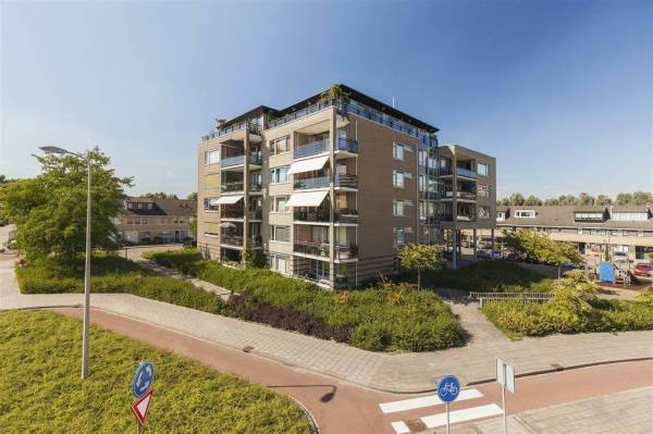 Woning Bernsteinstraat 4 Capelle aan den IJssel