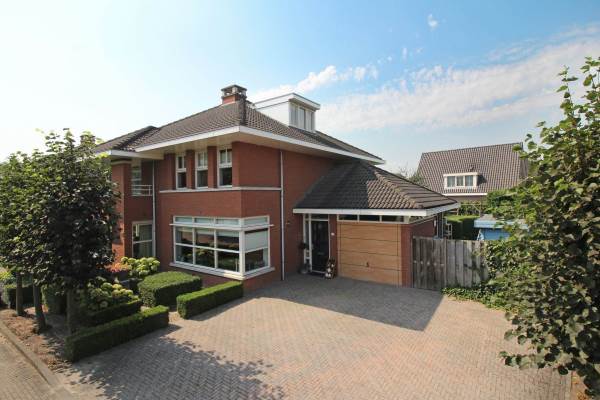 Woning Laan 1940-1945 166 Meteren