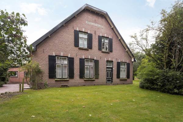 Woning Prof. Weberlaan 4 Eerbeek