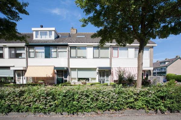Woning Schweitzerstraat 76 Kudelstaart