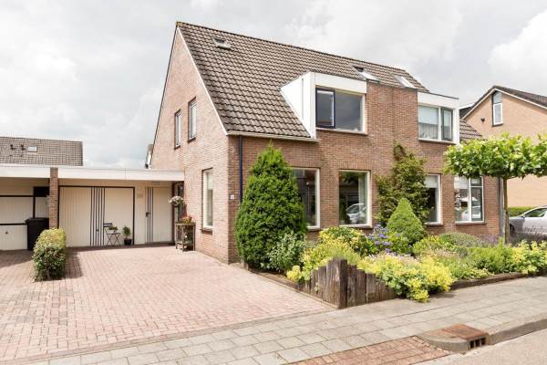 Woning Hoofmeester 52 Winsum Gn