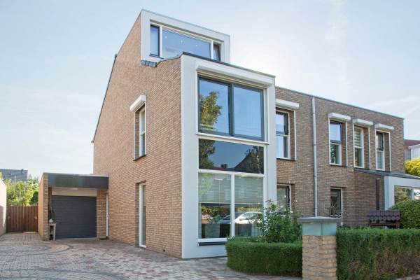 Woning Toon Hermanslaan 4&garage Beverwijk