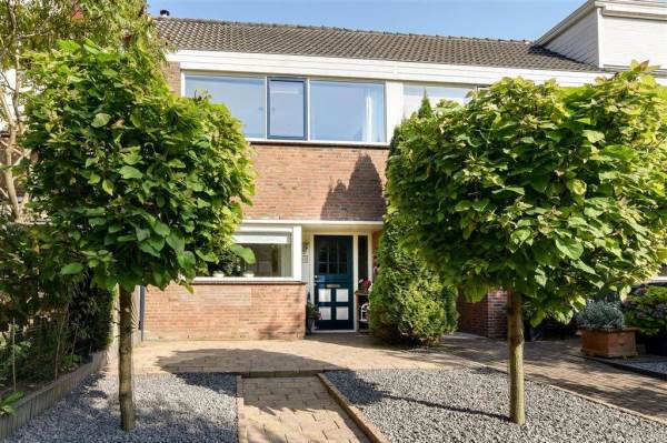 Woning van Ostadelaan 65 Heerhugowaard