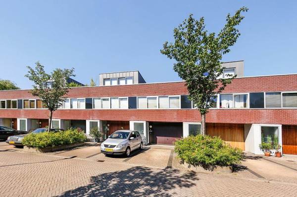 Woning Hof van Versailles 12 Amsterdam