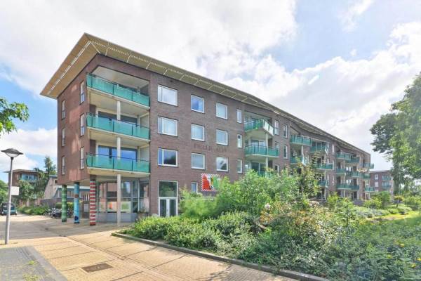 Woning Esplanade de Meer 94 Amsterdam