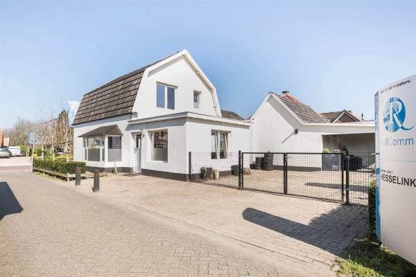 Woning Dorpsstraat 53-55 Halle