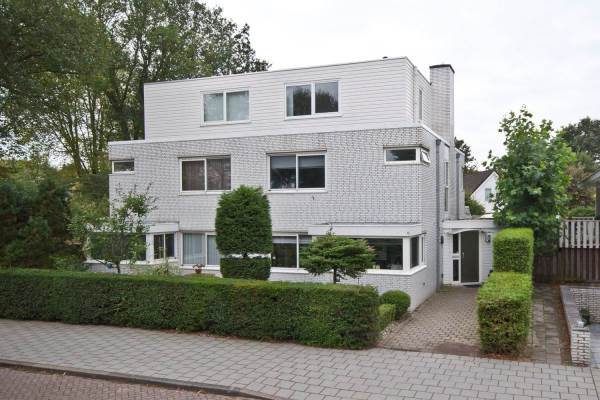 Woning Roos en Beeklaan 37b* Santpoort-Noord