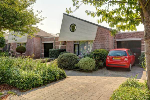 Woning Wielewaal 16 Heemskerk