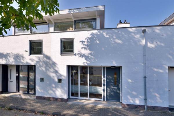 Woning Peter van Anrooystraat 10 Deventer
