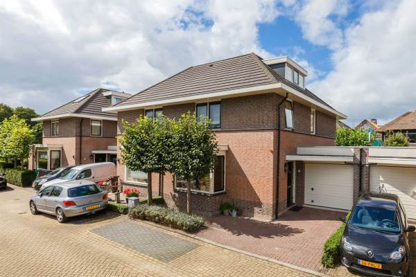 Woning Wilhelmina van Pruisenlaan 6 Hazerswoude-Dorp
