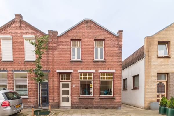 Woning Valkenburgstraat 14 Roosendaal