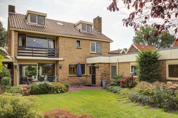 Woning Ridder Arnoudlaan 8 Heemskerk