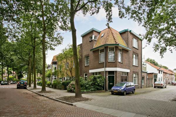 Woning Wethouder Romboutsstraat 52-52a Breda