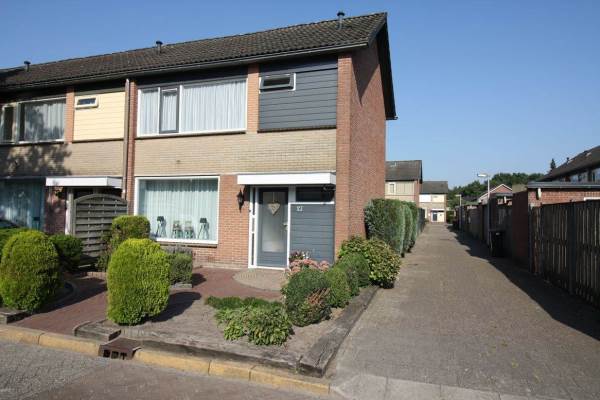 Woning De Leeuwerik 17 Vriezenveen