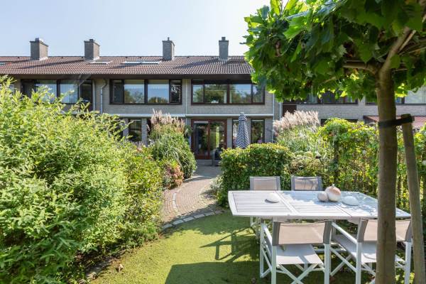 Woning Schutwant 84 Hoogvliet Rotterdam