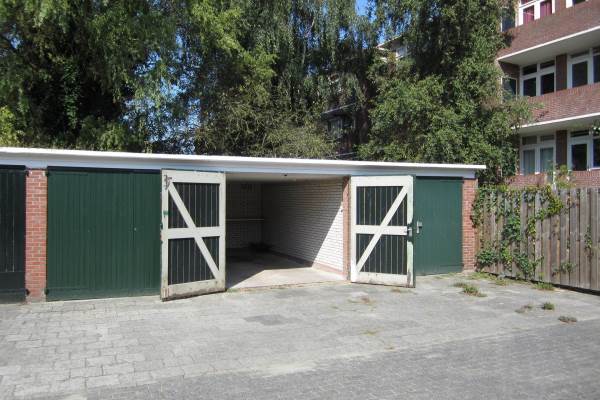 Garage Van Leeuwenhoekstraat 1AB Groningen