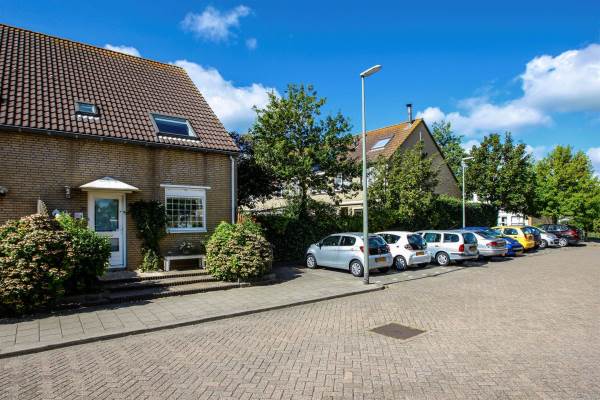 Woning Jan Wernard van den Berghpad 23 Schiedam