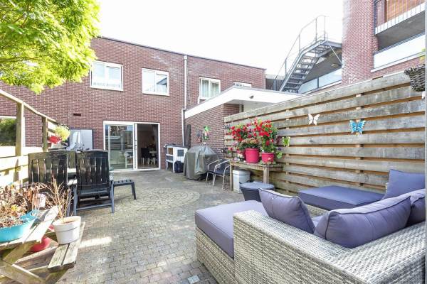 Woning Oostakkerstraat 37 Amsterdam
