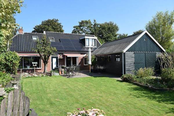 Woning Dorpstraat 2 Oosterwijtwerd