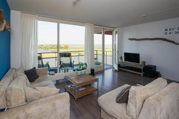 Woning Siciliëboulevard 76 Rotterdam