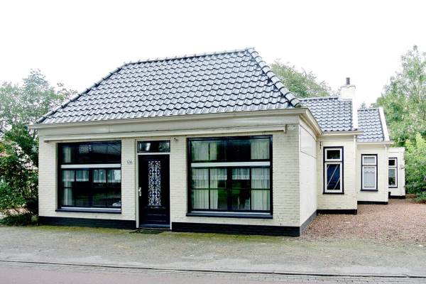 Woning Hoofdweg 126 Hellum