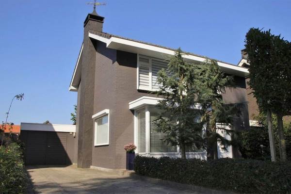 Woning Adrianus VI straat 6 Heesch