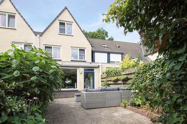 Woning J.J.P. Oudpad 23 Amersfoort