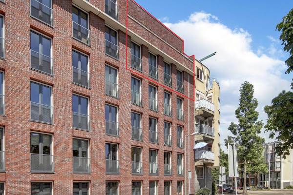 Woning Hugo de Grootkade 64-D Amsterdam