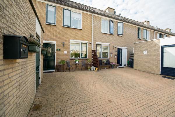 Woning Bouvignestraat 61 Hellevoetsluis