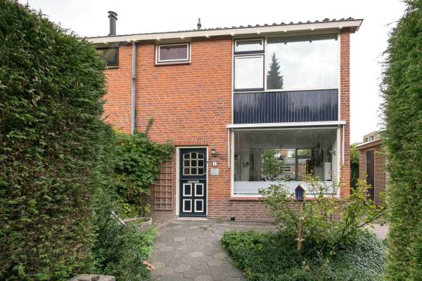 Woning Lupinepad 2 Spijkenisse