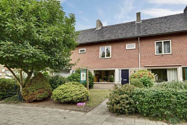Woning Abdij van Egmondstraat 33 Tilburg