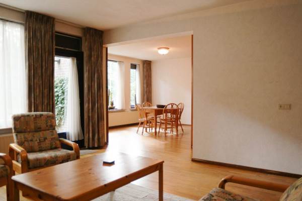 Woning Weteringdreef 131. Zoetermeer