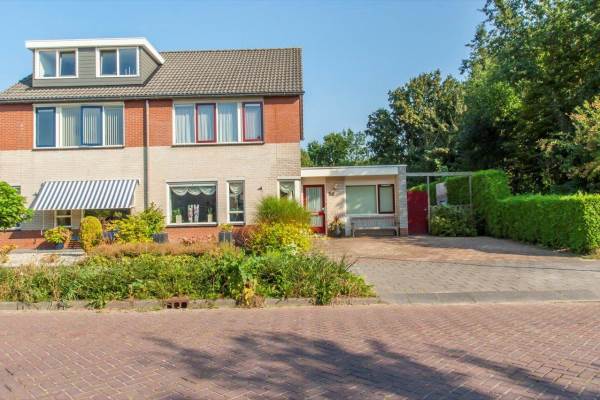 Woning E.P. Seidelstraat 58 Ens
