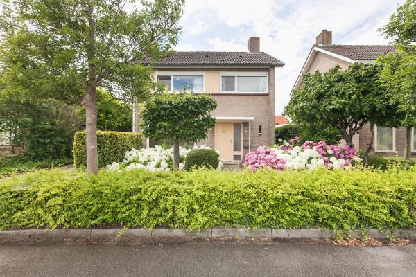 Woning Pastoor Heurkensstraat 12 Wamel