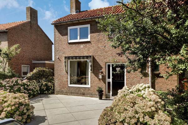 Woning Leo Toepoelstraat 8 Castricum