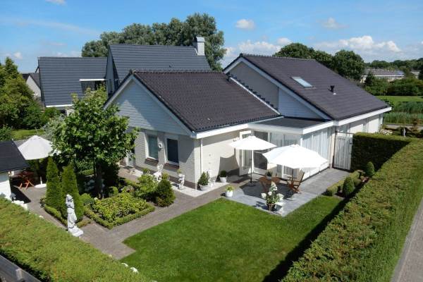 Woning Saturnusbaan 5 Franeker