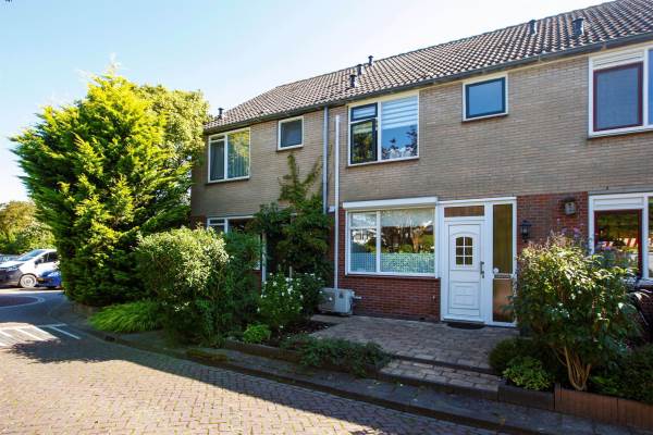 Woning Omloop 33 Strijen
