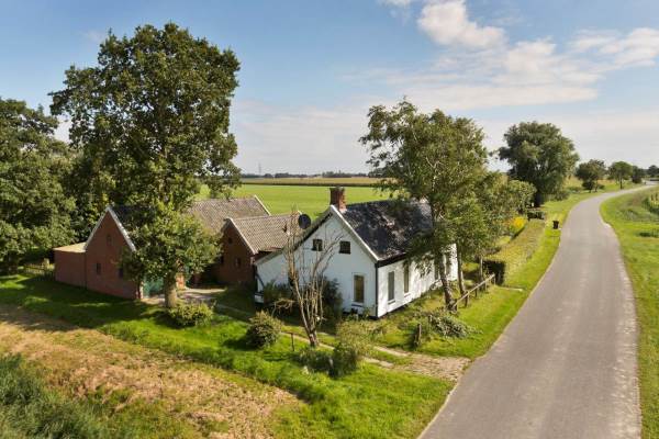 Woning Fiveldijk 6 Westeremden