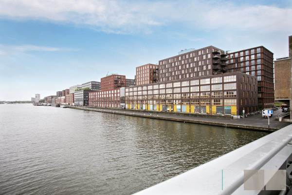 Woning Veembroederhof 77 Amsterdam