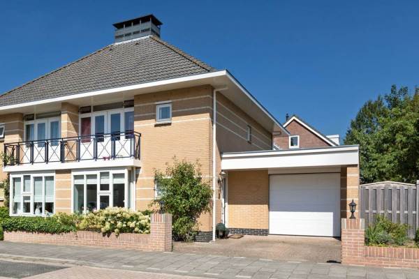 Woning Zuiderkeerkring 27 Alphen aan den Rijn