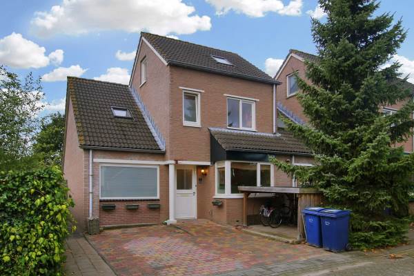 Woning Hibiscusstraat 1 Almere